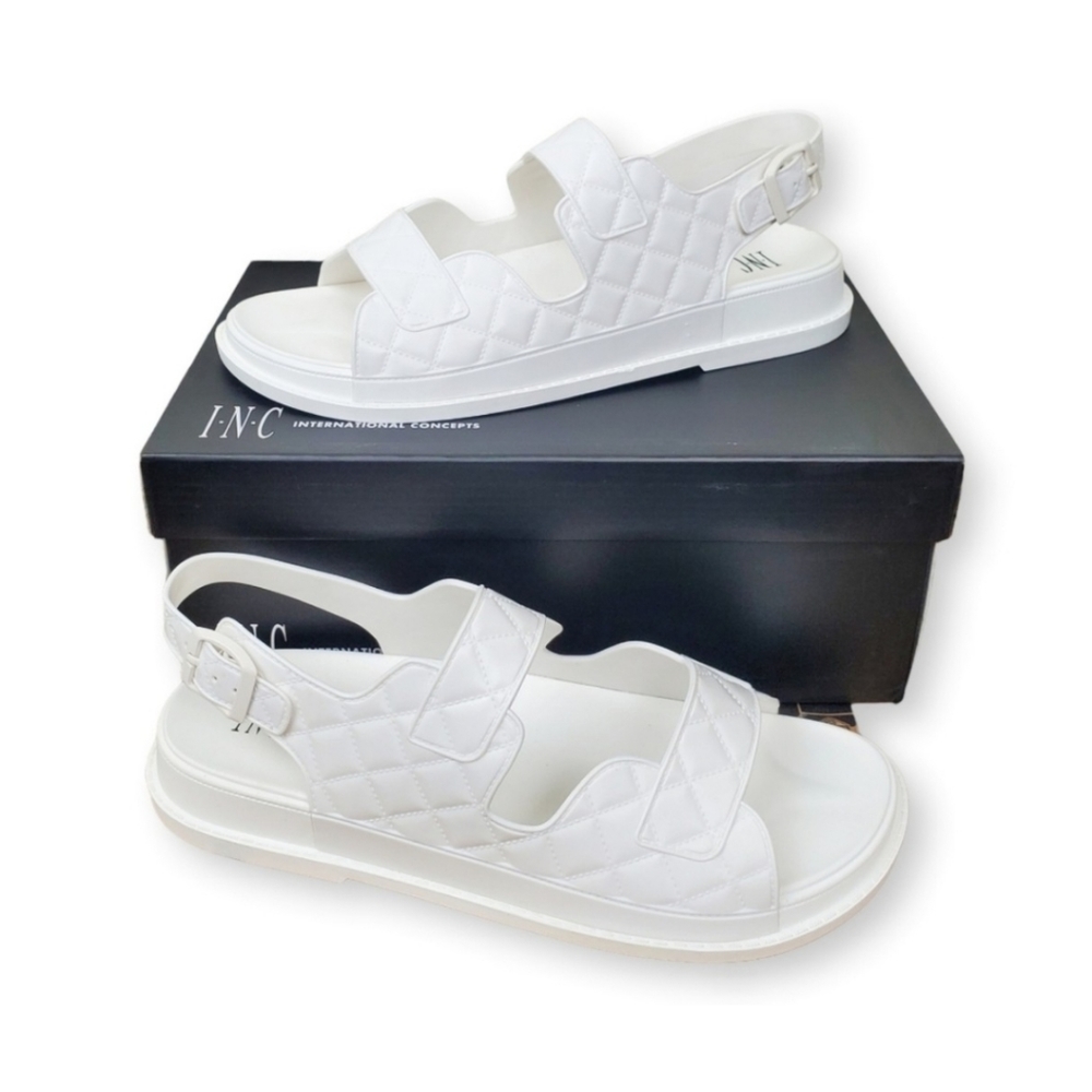 NIB INC International Concepts Liyana White Buckle Slingback Sandal